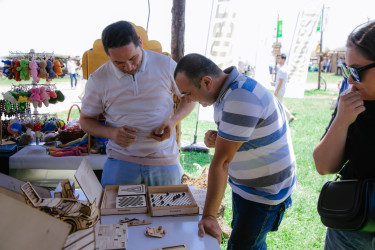 Göygöl rayonunun “Xan yurdu” etnoqəsəbəsində keçirilən "III Milli Yaylaq Festivalı" ikinci günündə fəaliyyətini davam etdirib