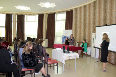 “Azərbaycan qadınının tolerant və mütərəqqi cəmiyyətin formalaşmasında rolu” mövzusunda iki günlük seminar keçirilib