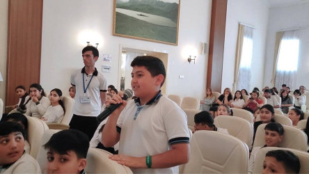 Göygöl rayonunda “Konstitusiya və Suverenlik İli” çərçivəsində “Suveren və yaşıl dünyanın gələcək innovativ  qurucuları” adlı uşaq forumu keçirilib