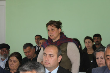 Göygöl Rayon İcra Hakimiyyətinin başçısı Elvin Paşayev Əlimədədli kəndində səyyar qəbul keçirib