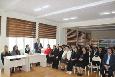 Göygöl rayonunda “Konstitusiya və suverenlik ili” çərçivəsində növbəti görüş Üçtəpə kənd tam orta məktəb kollektivi ilə keçirilib