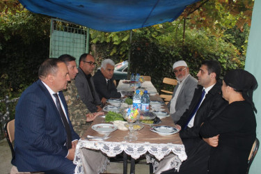 Vətən müharibəsi Şəhidi Məmmədov Maqsud Vüqar oğlunun  ildönümü Göygöl şəhər Şəhidlər Xiyabanındakı məzarı başında qeyd edilib və ailəsi ziyarət edilib.