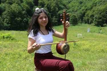 Ümummilli lider Heydər Əliyevin 100 illik yubileyi münasibətilə Göygöl Milli Parkı ərasizində Uşaq İncəsənət Festivalının ikinci mərhələsi keçirilib