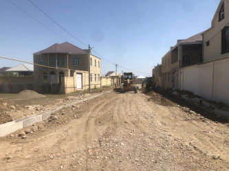 Göygöl şəhərinin yeni yaşayış massivinin küçələri asfalt olunur
