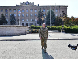 Azərbaycan Respublikasının Prezidenti  İlham Əliyev oktyabrın  15-də  Xankəndi şəhərində Azərbaycan Respublikasının Dövlət Bayrağını ucaldıb və çıxış edib