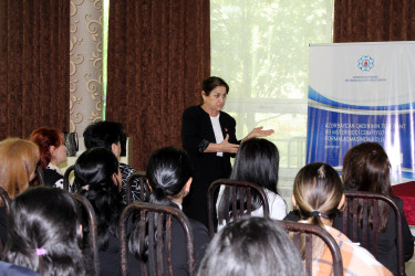 “Azərbaycan qadınının tolerant və mütərəqqi cəmiyyətin formalaşmasında rolu” mövzusunda iki günlük seminar keçirilib