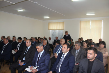 Göygöl Rayon İcra Hakimiyyətinin başçısı Elvin Paşayev Şəhriyar kəndində səyyar qəbul keçirib