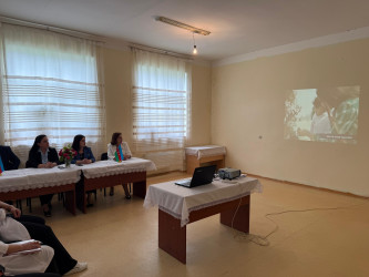 Göygöl rayonunda “Konstitusiya və suverenlik ili”ndə keçirilən silsilə tədbirlər çərçivəsində növbəti görüş 15 May - Beynəlxalq Ailə Günü ərəfəsində baş tutub
