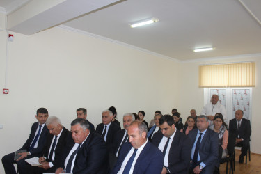 Göygöl Rayon İcra Hakimiyyətinin başçısı Elvin Paşayev Şəhriyar kəndində səyyar qəbul keçirib