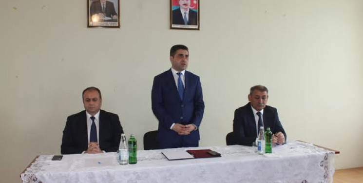 Göygöl Rayon İcra Hakimiyyətinin başçısı Elvin Paşayev Nadil kəndində səyyar qəbul keçirib
