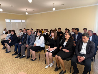 Göygöl rayonunda “Konstitusiya və suverenlik ili” çərçivəsində növbəti görüş Quşqara kənd tam orta məktəb kollektivi ilə keçirilib