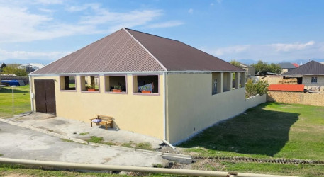 Göygöl abadlaşır