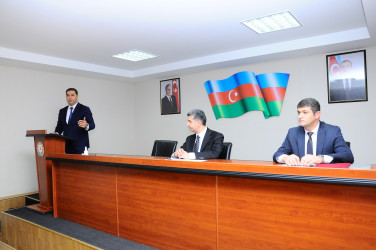 Təhsil işçiləri ilə görüş keçirilib