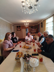 Anım Günü ərəfəsində Vətən Müharibəsi şəhidlərinin ailələri  ziyarət edilib