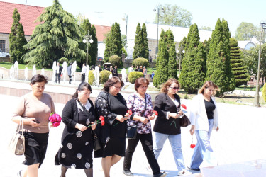 Ulu Öndərin əziz xatirəsi ehtiramla yad olunur