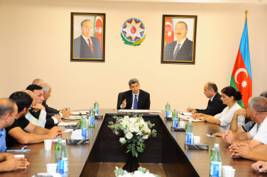 Fermerlərlə görüş keçirilib