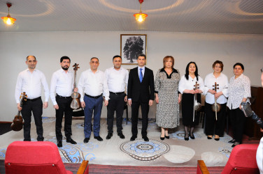 Musiqi məktəbi ilə tanışlıq