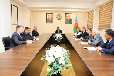 Təqaüdə çıxan əməkdaşla görüş keçirilib