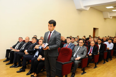 Sahibkar və fermerləri maraqlandıran məsələlər müzakirə edilib