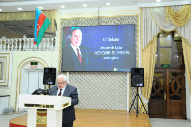 Ulu Öndər Heydər Əliyevin xatirəsi dərin ehtiramla yad edilib