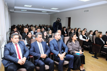 Təhsil işçiləri ilə görüş keçirilib