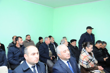 Əlimədədli kəndində vətəndaşlarla səyyar qəbul keçirilib