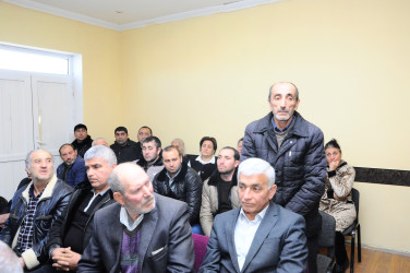 Yeni Qızılca kəndində səyyar görüş keçirilib