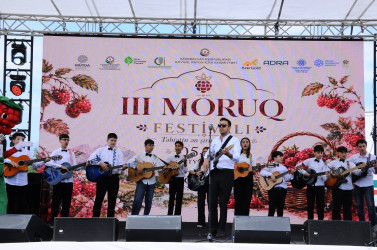 Festival zəngin proqramla yadda qaldı