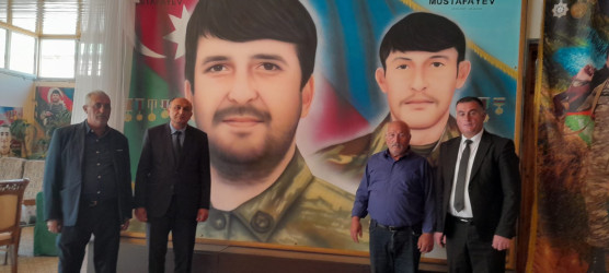 27 sentyabr - Anım Günü ərəfəsində Vətən Müharibəsi şəhidlərinin ailələri və  müharibə iştirakçıları ziyarət edilib