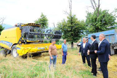 Biçin işləri ilə tanışlıq