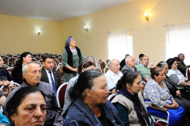 Yeni Zod kəndində səyyar qəbul keçirilib