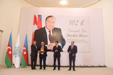 Göygöl rayonunda Ümummilli Lider Heydər Əliyevin 102 illiyinə həsr olunmuş konfrans keçirilib