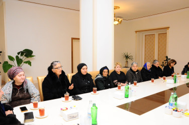 Göygöldə şəhid ailələri ilə görüşlər keçirilir