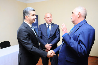 Hacıməlik qəsəbəsində növbəti səyyar qəbul keçirilib