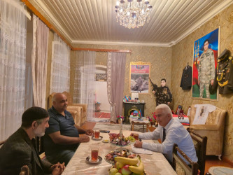 Anım Günü ərəfəsində Vətən Müharibəsi şəhidlərinin ailələri  ziyarət edilib