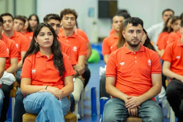 “GəncLİK – Gənc Liderlərin İnkişafı və Karyerası” düşərgəsinə start verildi.