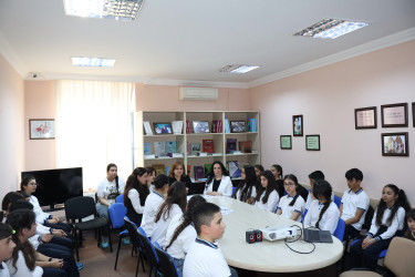 Uşaq Səfirlər Məclisinin üzvləri ilə görüş