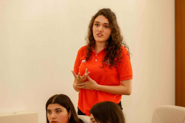 "GəncLİK – Gənc Liderlərin İnkişafı və Karyerası” düşərgəsinin iştirakçıları Göygöl Rayon İcra Hakimiyyətinin başçısı Elvin Paşayev ilə görüşüblər.