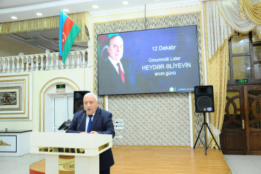 Ulu Öndər Heydər Əliyevin xatirəsi dərin ehtiramla yad edilib