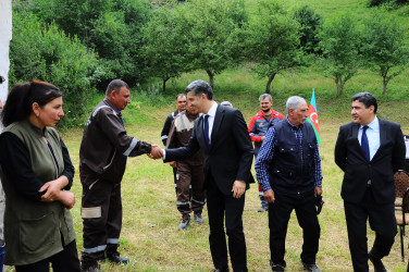 Tulallar kəndində sakinlərin müraciətləri dinlənilib