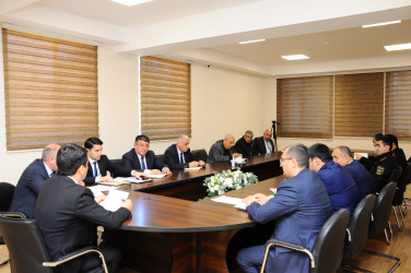 Qanunsuz tikintilərlə bağlı komissiyanın iclası keçirilib