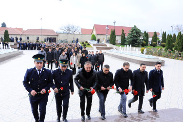 Ulu Öndər Heydər Əliyevin xatirəsi dərin ehtiramla yad edilib