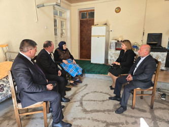 27 sentyabr - Anım Günü ərəfəsində Vətən Müharibəsi şəhidlərinin ailələri və  müharibə iştirakçıları ziyarət edilib