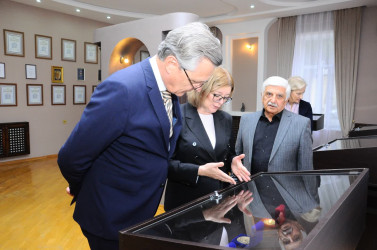 Almaniyanın Azərbaycandakı səfiri Göygöl rayonuna səfər edib