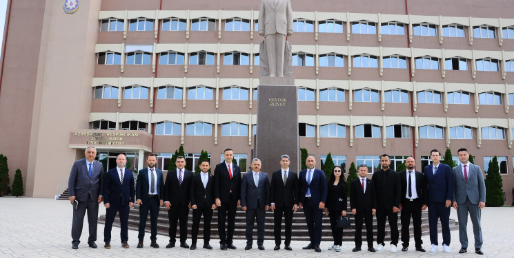 Türkiyə nümayəndə heyəti ilə rəsmi görüş keçirilib