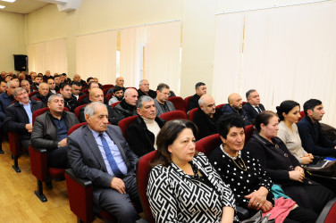 Sahibkar və fermerləri maraqlandıran məsələlər müzakirə edilib