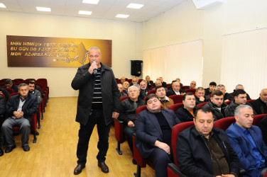 Sahibkar və fermerləri maraqlandıran məsələlər müzakirə edilib