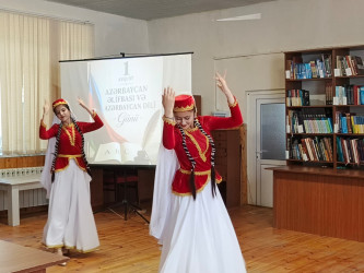 1 Avqust – Azərbaycan əlifbası və Azərbaycan dili Günü qeyd olunub