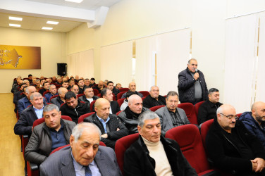 Sahibkar və fermerləri maraqlandıran məsələlər müzakirə edilib