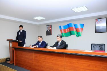 Təhsil işçiləri ilə görüş keçirilib